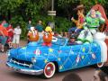 IMG_0527 * Disney-MGM Studios Motor Cars and Stars Parade * 2272 x 1704 * (1.9MB)